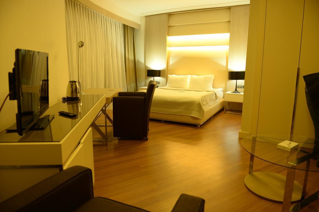 Aurum Trabzon Hotel Δωμάτιο φωτογραφία